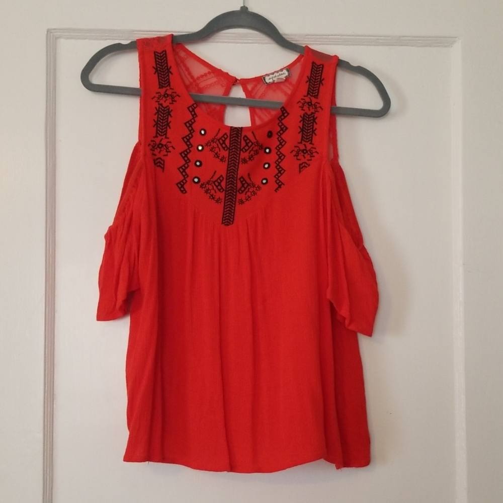 Cold shoulder shirt